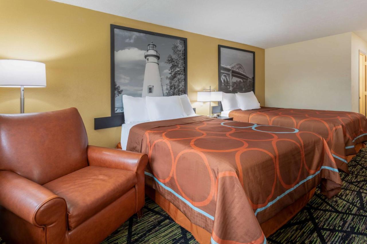 Hotel Super 8 By Wyndham Wooster Esterno foto