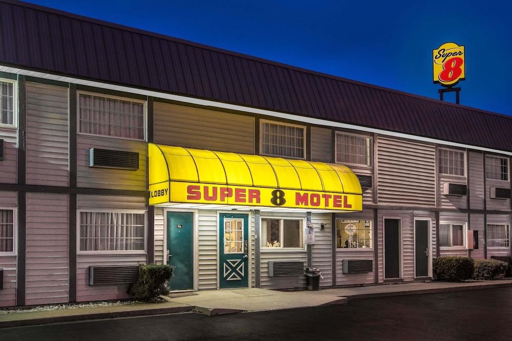 Hotel Super 8 By Wyndham Wooster Esterno foto